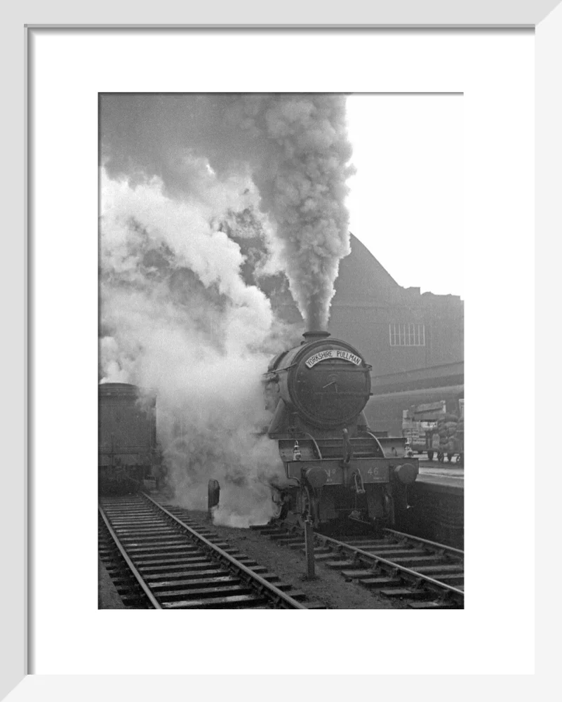 The Yorkshire Pullman at King's Cross, January 1948 - Image 37