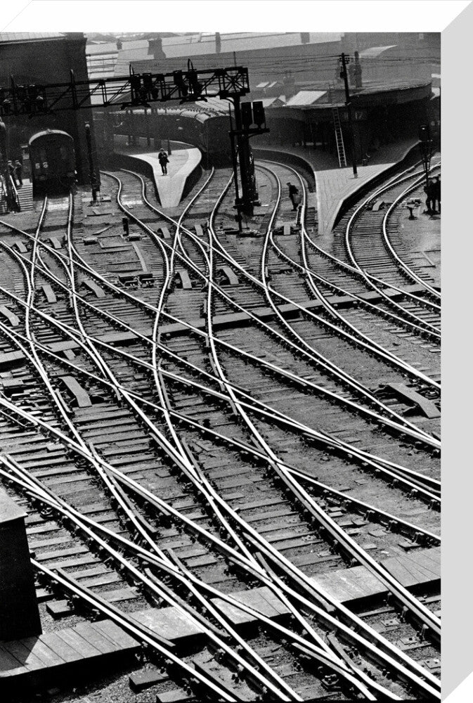 Lines of communication, railway lines at King's Cross - Image 32