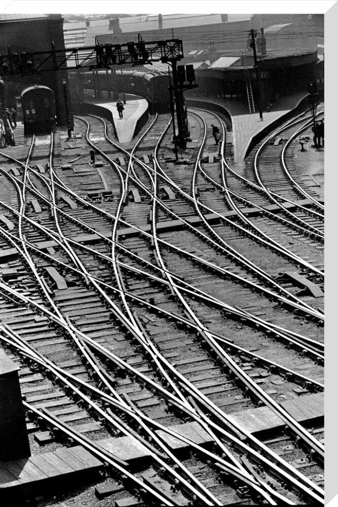 Lines of communication, railway lines at King's Cross - Image 34