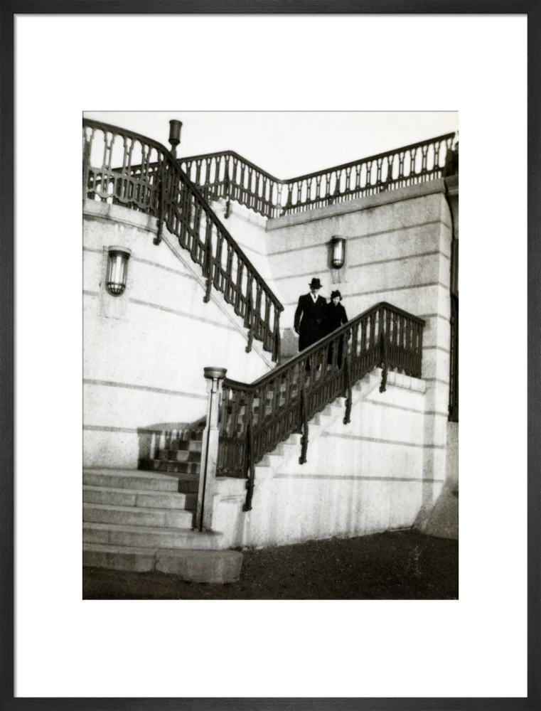 Couple walking down steps - Image 51