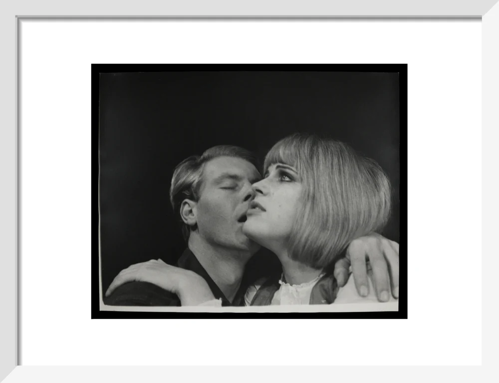James Fox and Pauline Boty in 'Afternoon Men' - Image 9