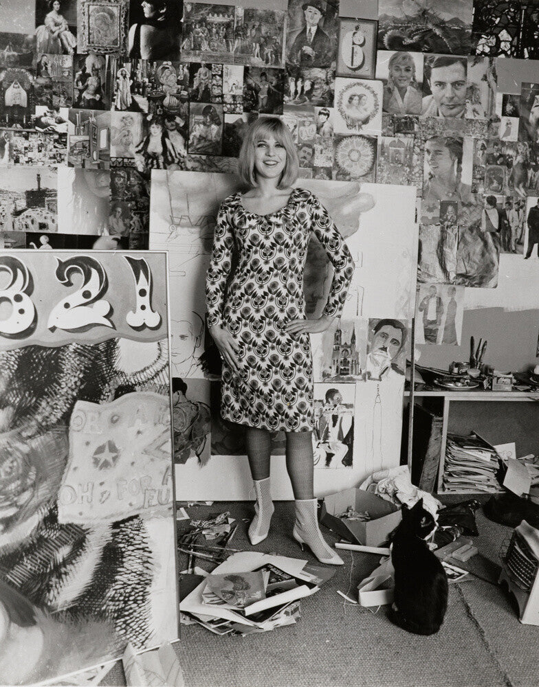 Photograph of Pauline Boty by Lewis Morley.