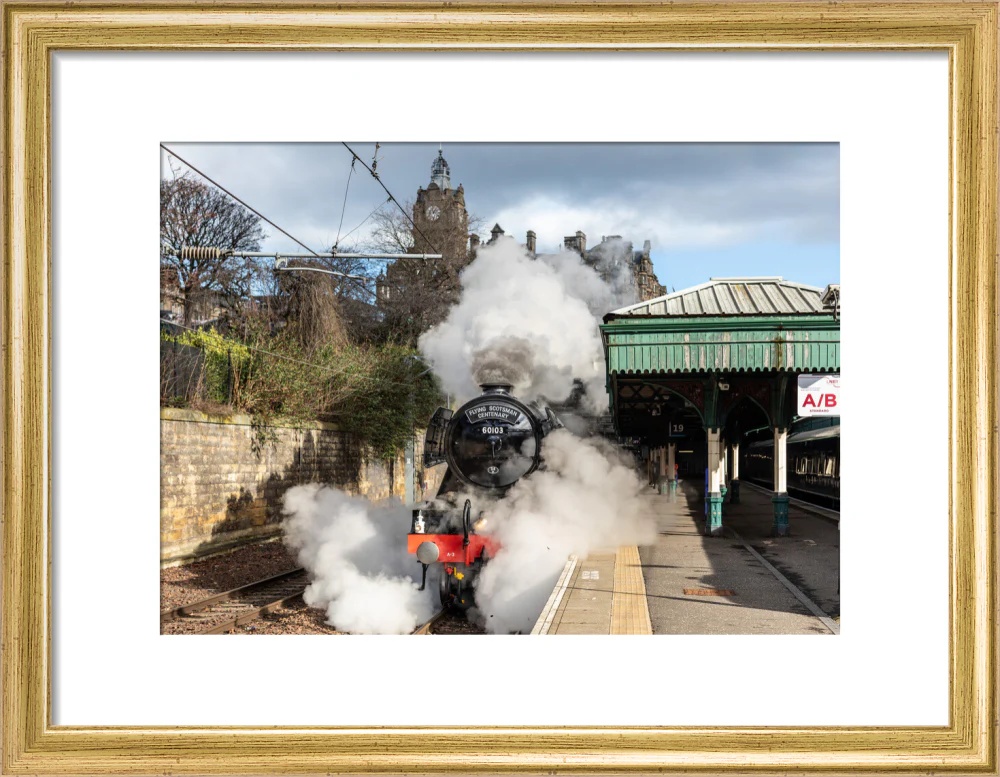 Flying Scotsman leaving Waverley Station, Edinburgh. - Image 10