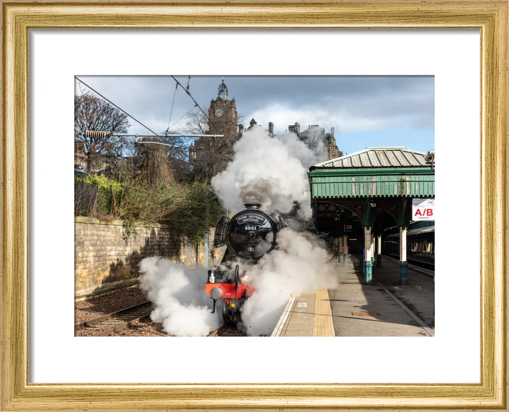 Flying Scotsman leaving Waverley Station, Edinburgh. - Image 38