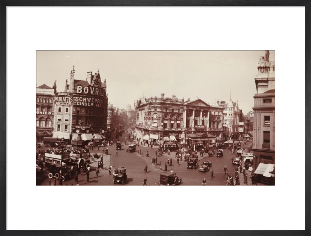Piccadilly Circus, London - Image 51