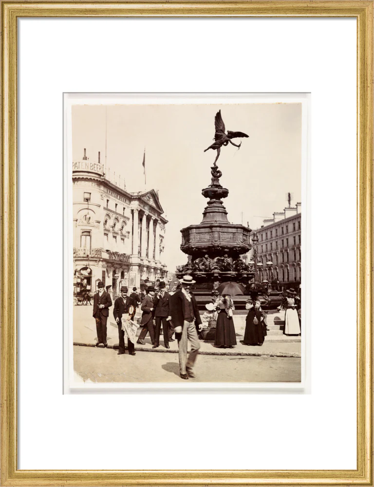Piccadilly Circus, c 1900. - Image 15