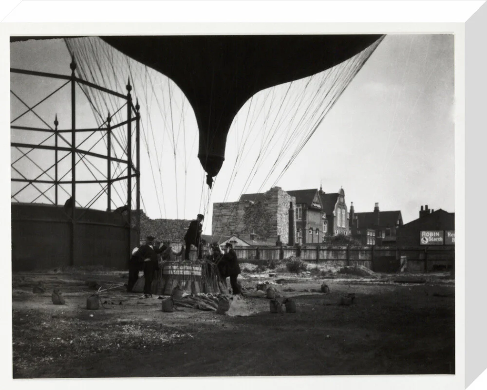 Hot air balloon, c 1905. - Image 32