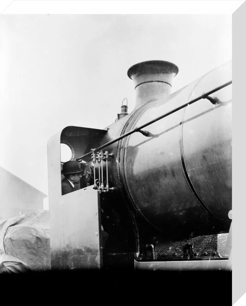 Caledonian Railway 4-4-0 locomotive no. 147./n - Image 32