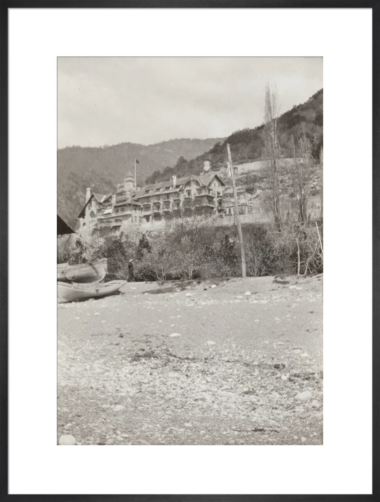 The Palace of Prince Alexander of Oldenburg at Gagra from the Beach. - Image 23