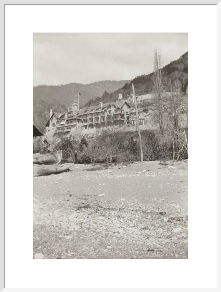 The Palace of Prince Alexander of Oldenburg at Gagra from the Beach. - Image 24