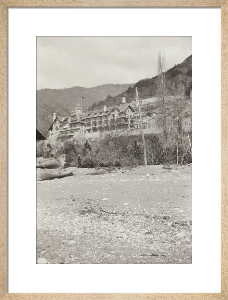 The Palace of Prince Alexander of Oldenburg at Gagra from the Beach. - Image 49