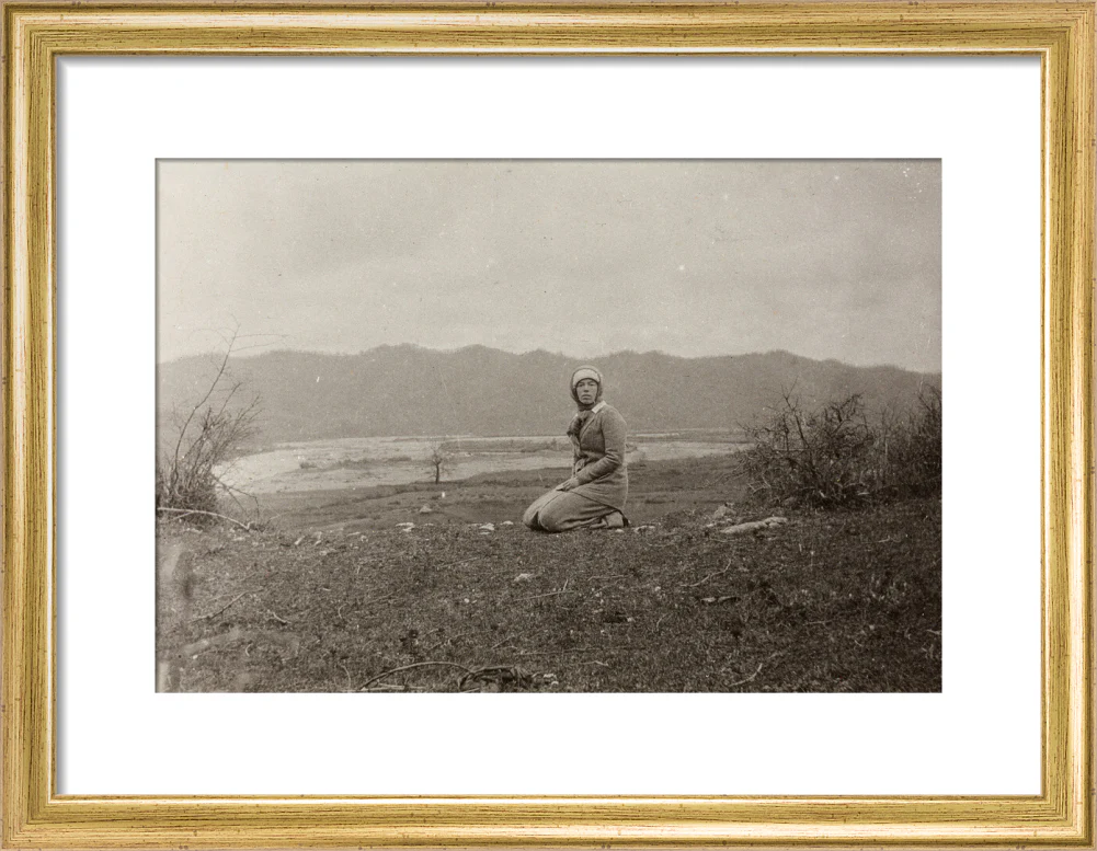 H. I. H. The Grand Duchess Olga Alexandrovna kneeling by the river Bzib. - Image 10