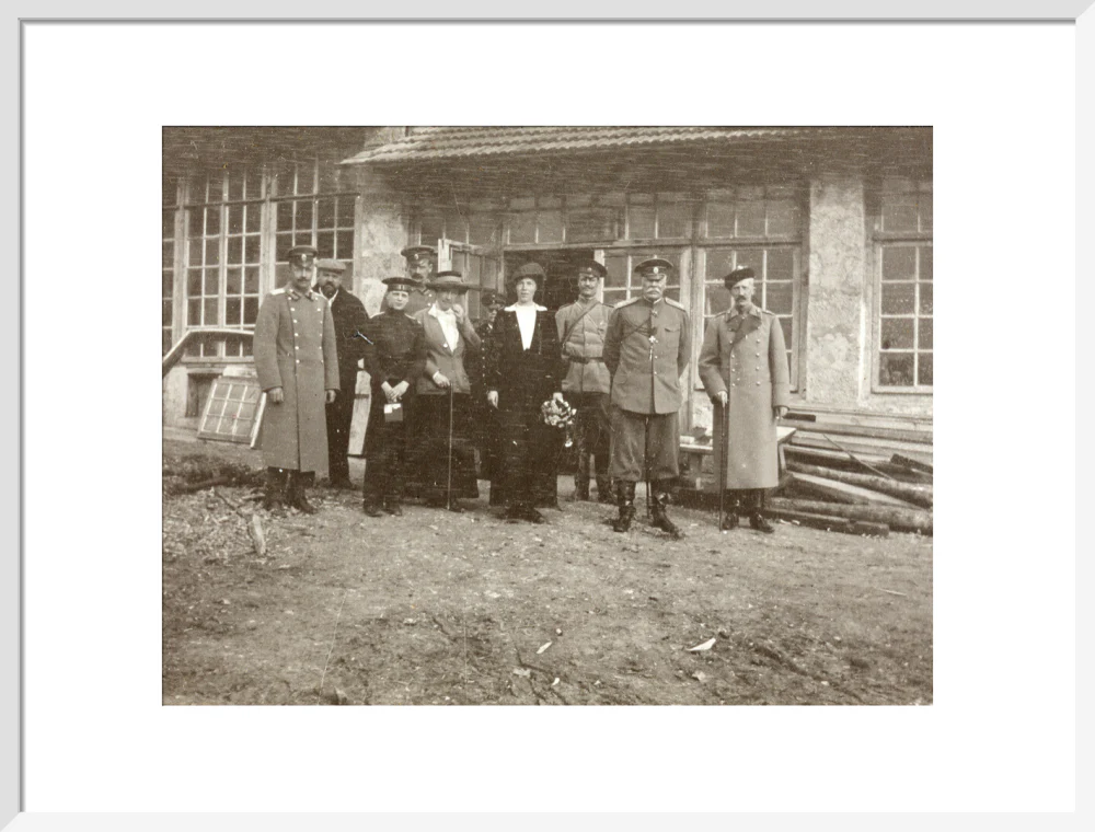 A snapshot photograph album of the Russian Imperial Royal Family. - Image 19