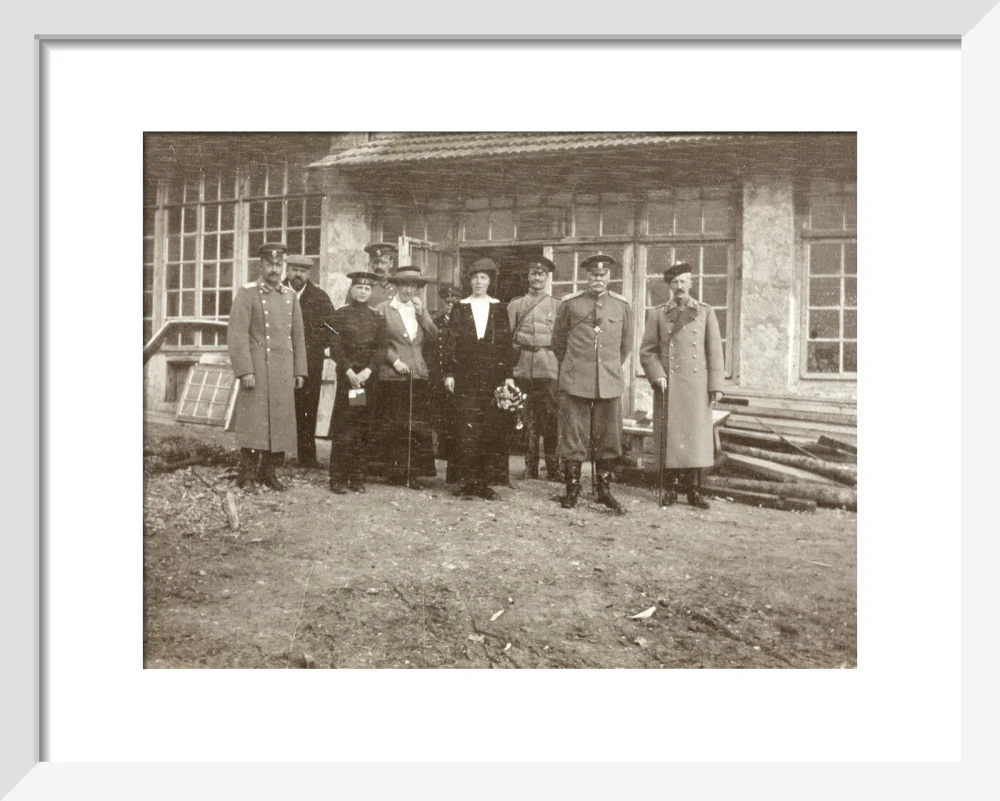 A snapshot photograph album of the Russian Imperial Royal Family. - Image 4