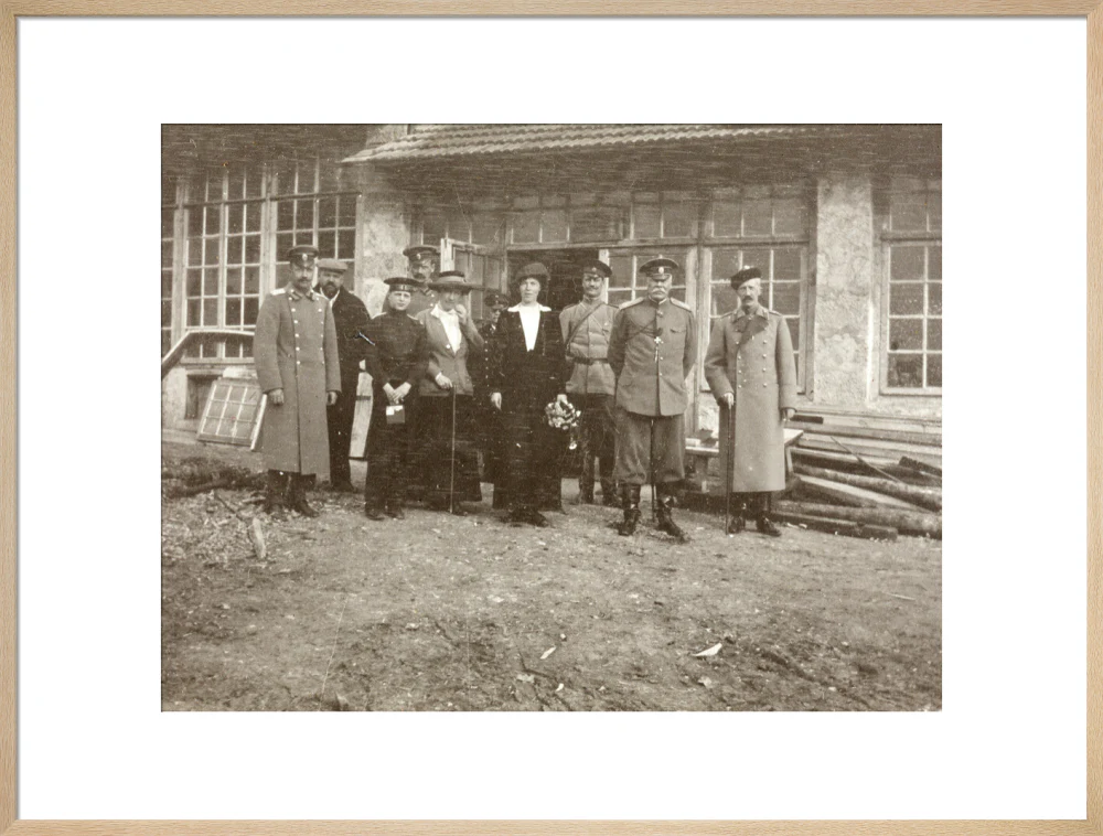 A snapshot photograph album of the Russian Imperial Royal Family. - Image 59