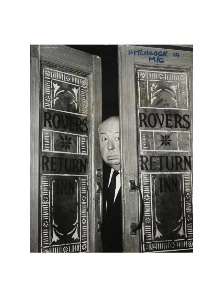 Alfred Hitchcock at the doors of Coronation Street's Rovers Return - Image 12