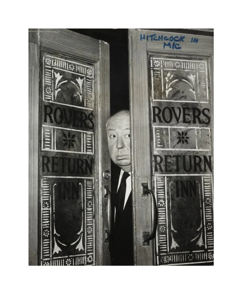 Alfred Hitchcock at the doors of Coronation Street's Rovers Return - Image 28
