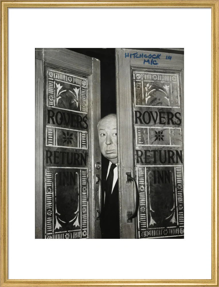 Alfred Hitchcock at the doors of Coronation Street's Rovers Return - Image 53